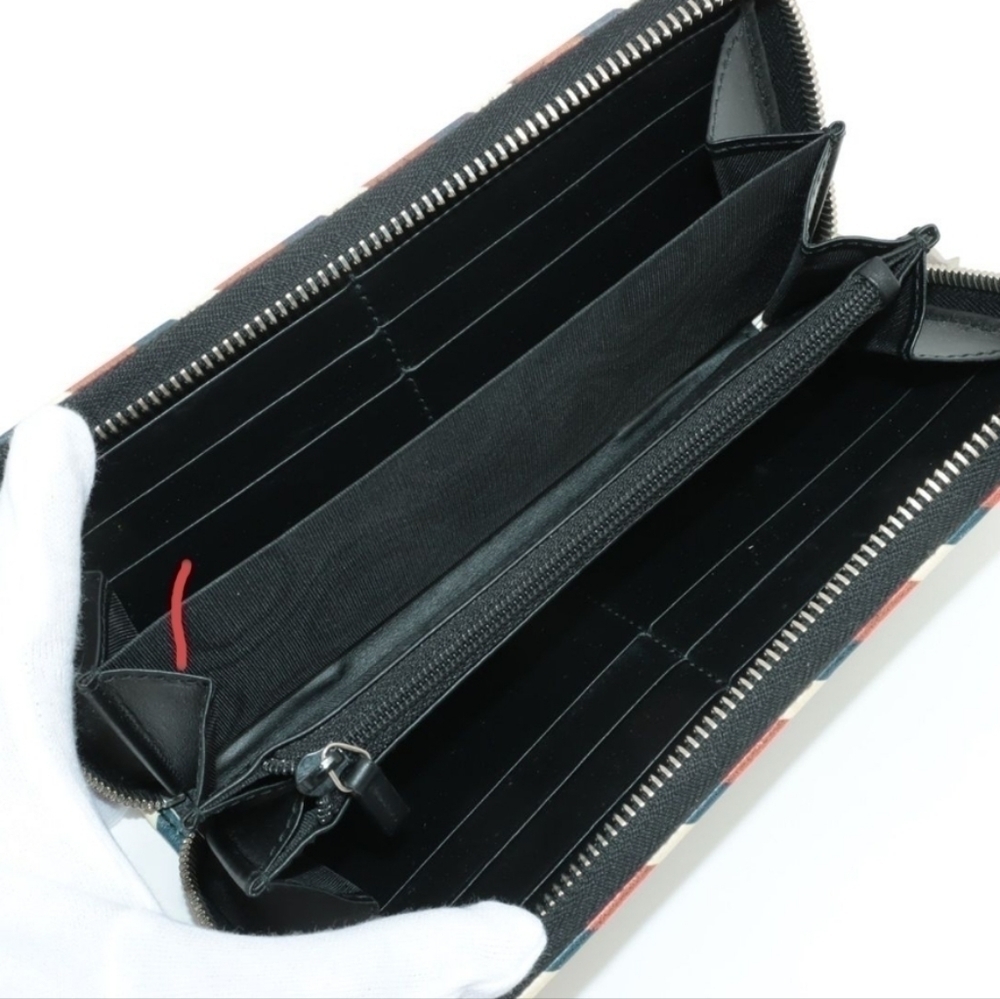 Authentic Gucci GG Supreme - Picture 6 of 10